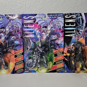 Kenner 1992 Aliens Action Figures – Lot of 3 – Vintage Sci-Fi Collectibles